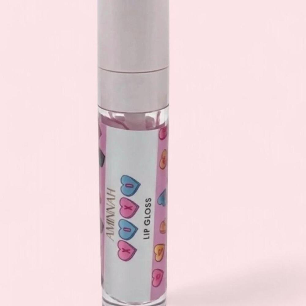 Aminnah xoxo pink lip gloss